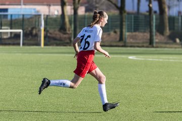 Bild 144 - wBJ SV Wahlstedt - SV Henstedt Ulzburg : Ergebnis: 0:1
